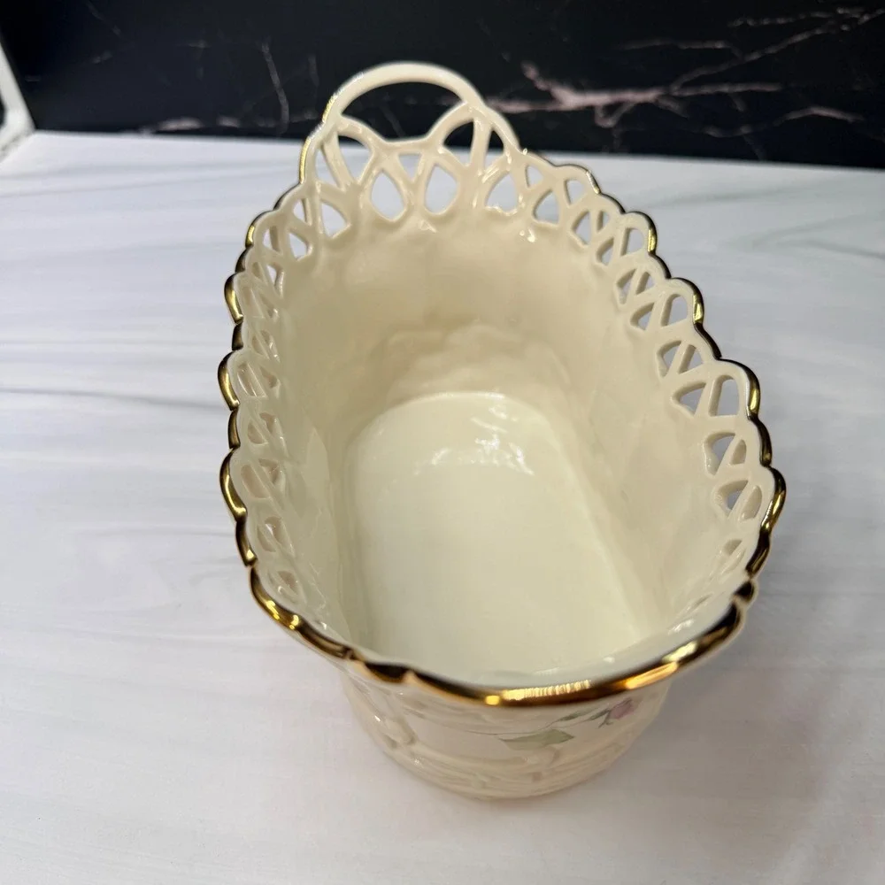 Lenox Wildflower Basket Oval Pierced Porcelain Floral Gold Trim 819434 with box